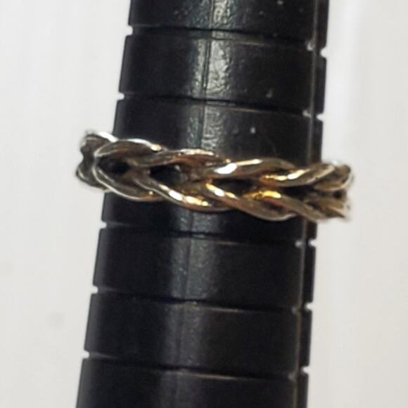 Silver Tone Braided Ring Minimalist Basic Sz 6 - Picture 4 of 5